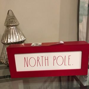 Rae Dunn North Pole Sign